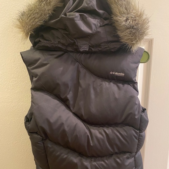 S Titanium Columbia Puff Vest - Picture 2 of 4